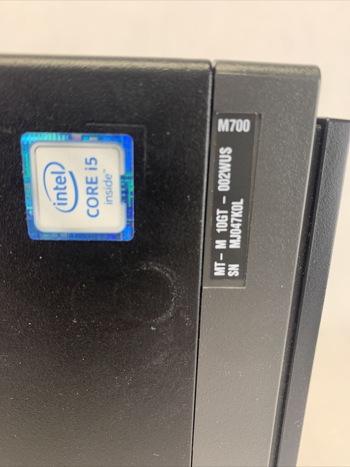 Lenovo ThinkCentre M 7000 SFF Intel Core i5-6400 2.7GHz 8GB RAM No HDD NO OS