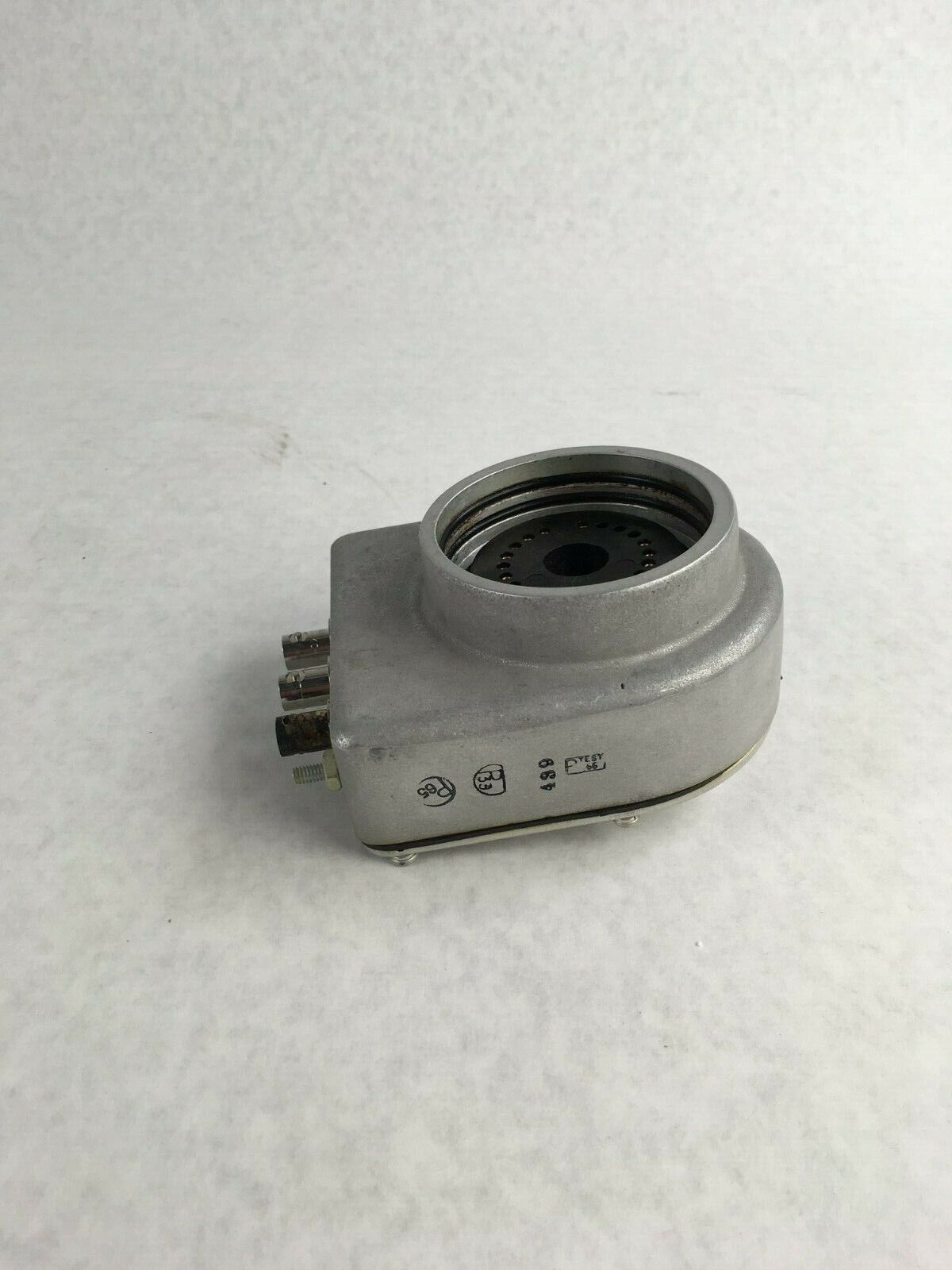 Thorn Electron Tube 593045 Base  H.V. Dynode Anode