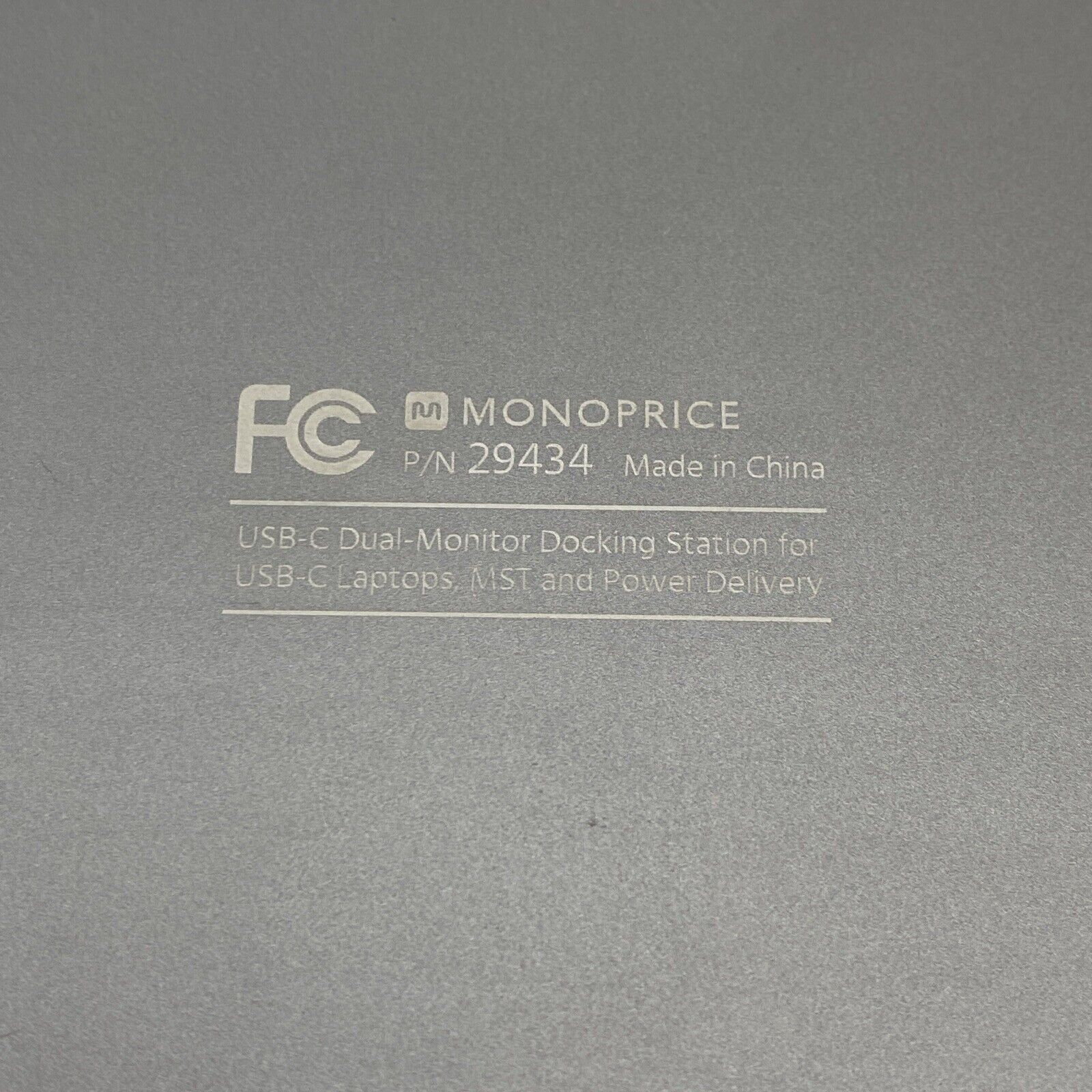 Monoprice 29434 USB-C Dual-Monitor Docking Station for USB-C Laptops