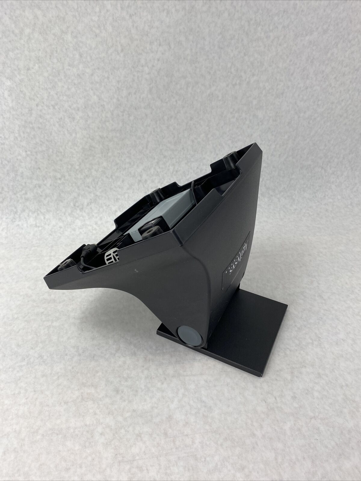 Par M5150 Adjustable Point of Sale Touchscreen Monitor Stand