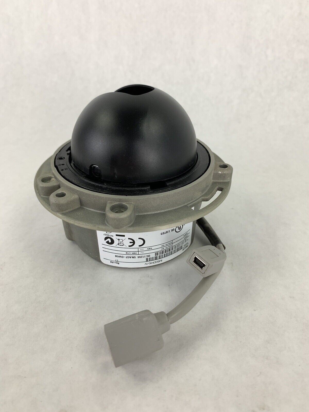 Pelco 3.0C-H4A-D01 Vandal-Resistant Indoor Fixed Dome Camera IMS0DN10-1V