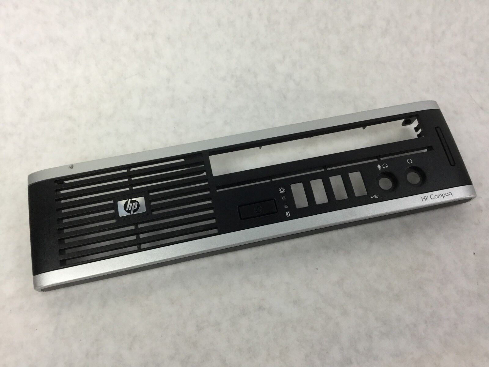 HP Compaq Front Cover Faceplate  P1-578010