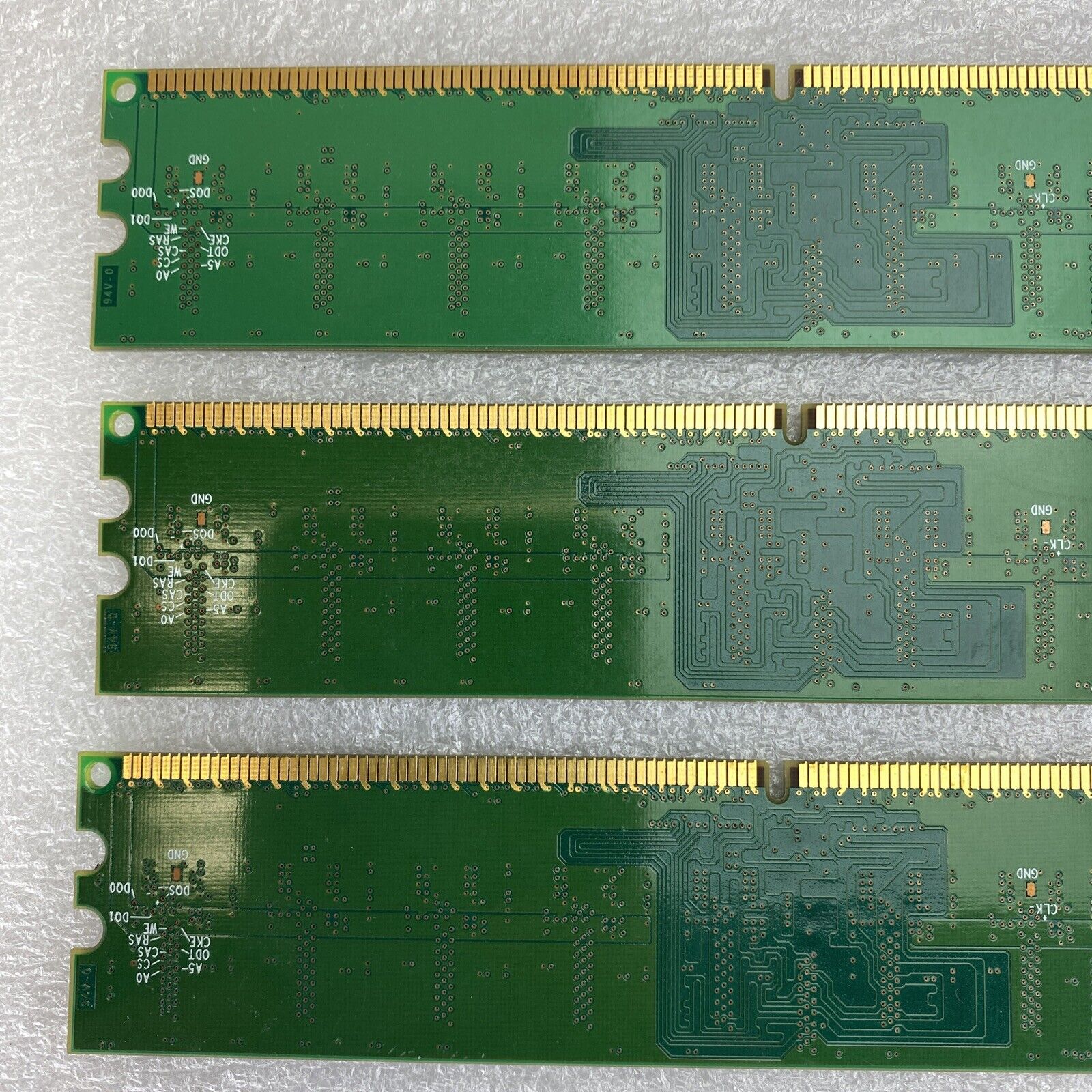 3x 512MB Infineon HYS64T64000HU-3.7-A 1Rx8 PC2-4200U-444-11-A1 desktop RAM