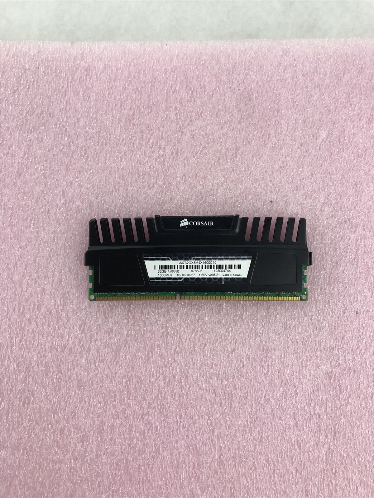 Corsair Vengeance DDR3 Lot of 7 8GB RAM Sticks CMZ32GX3M4X1600C10