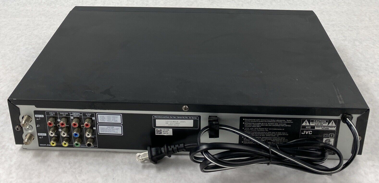 JVC HR-XVC16 Hi-Fi SQPB VHS Cassette Recorder VCR DVD Player Combo FOR PARTS