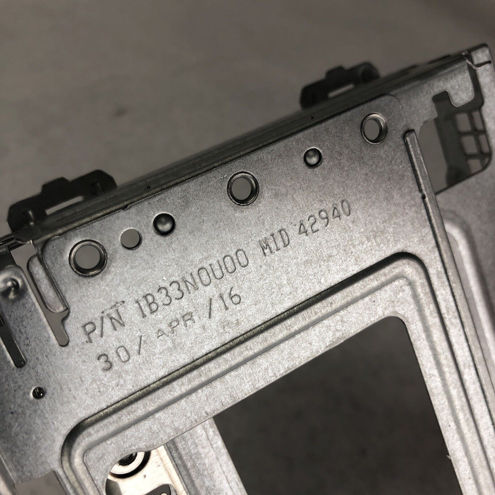 Dell OptiPlex 1B33N0U00 3040 5040 7040 SFF HDD Caddy and Optical Drive Cage