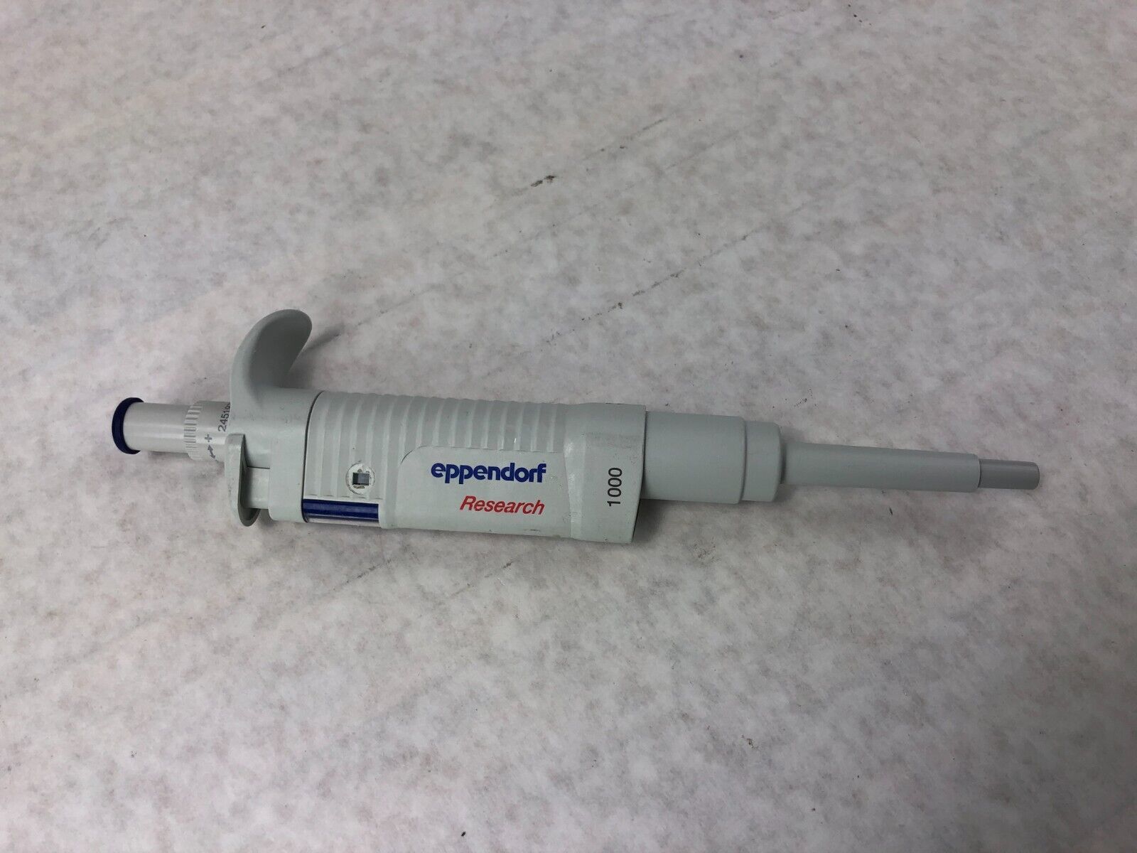 Lot of 3 Eppendorf Research 100-1000uL 1000 Pippette