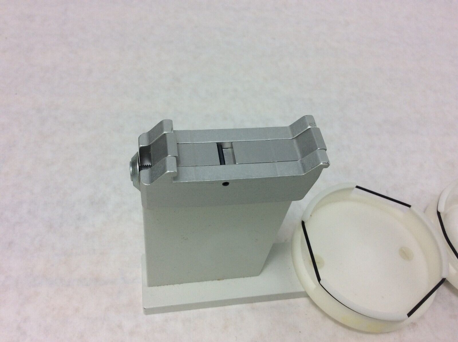 CTC Analytics Autosampler Support Arm MP 22-00A w/ 2 Inkwell Vessels