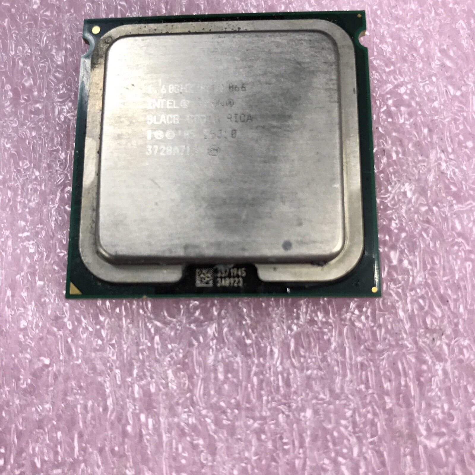 (Lot of 2) Intel Xeon E5310 SLACB 1.6GHz (Tested and Working)