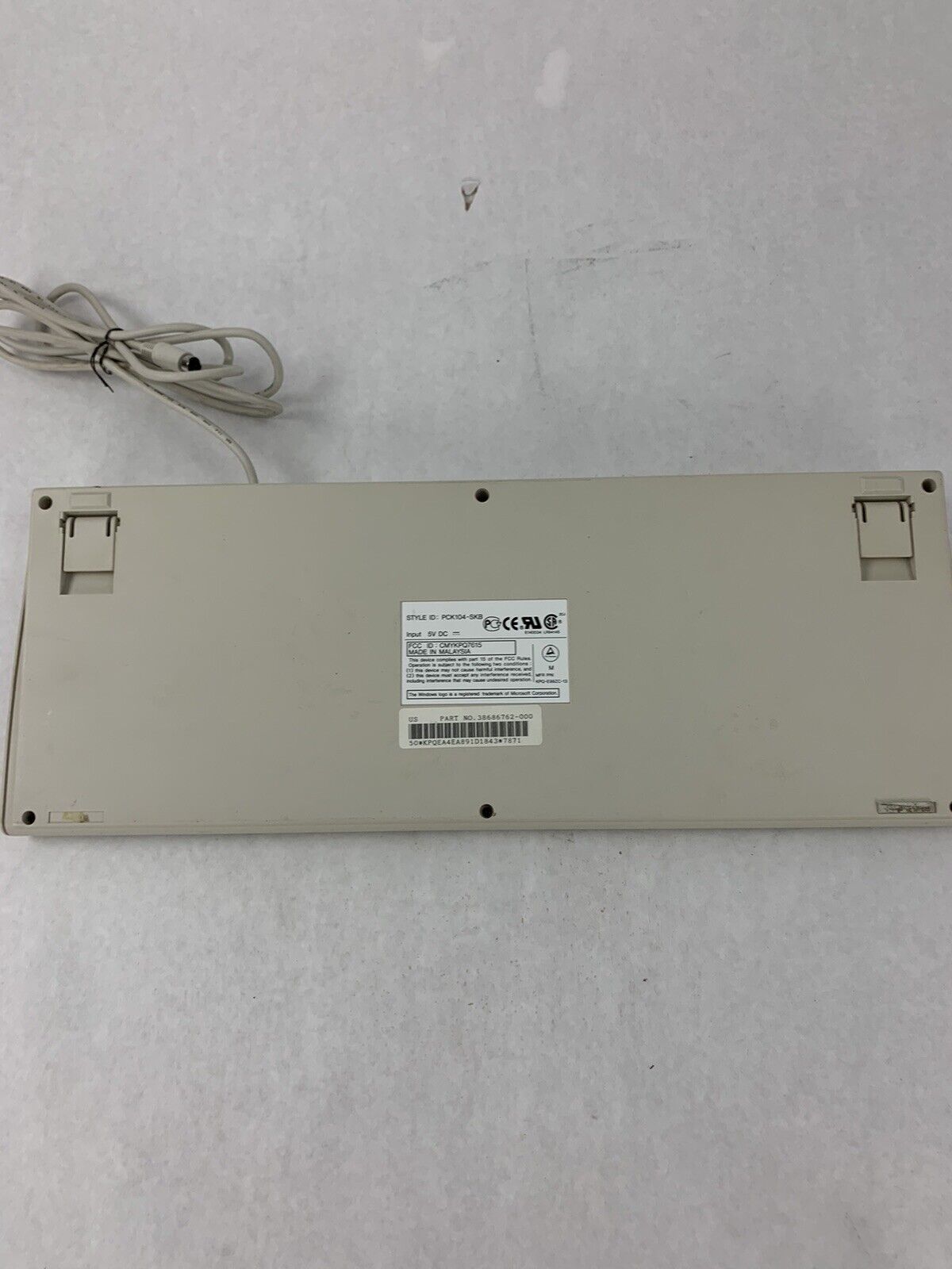Unisys 46148045-000 Keyboard PCK104-SKB TESTED