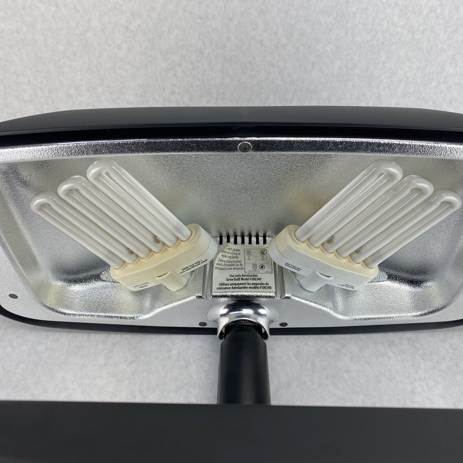 AeroGarden 6 100610-BLK Hydroponic Grow Light Lamp 1 Amp 2 Bulb 6 Pod