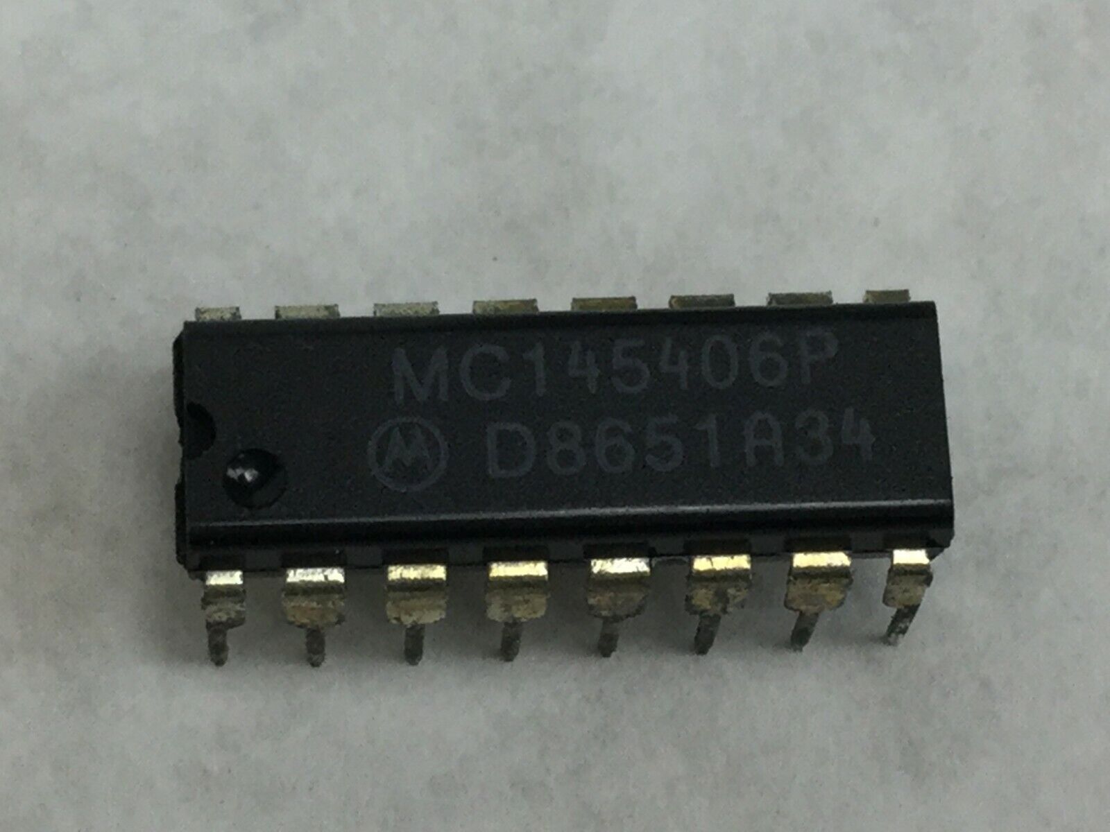 Motorola MC145406P Triple Transmitter/Receiver RS-232 16-Pin PDIP  Lot of 2