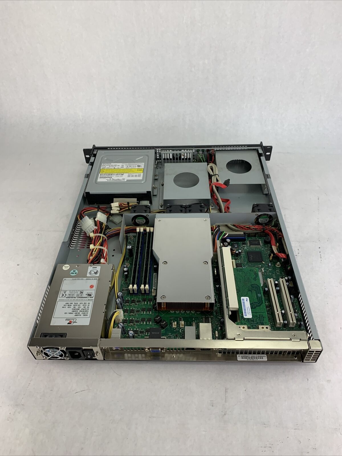 Intel SE7230NH1LX Motherboard Intel Pentium D 2.8GHz 8GB RAM No HDD No OS