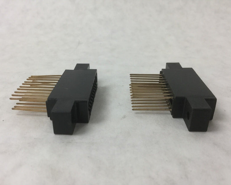 Texas H425111-10 Connector Receptacle, (Lot of 2)