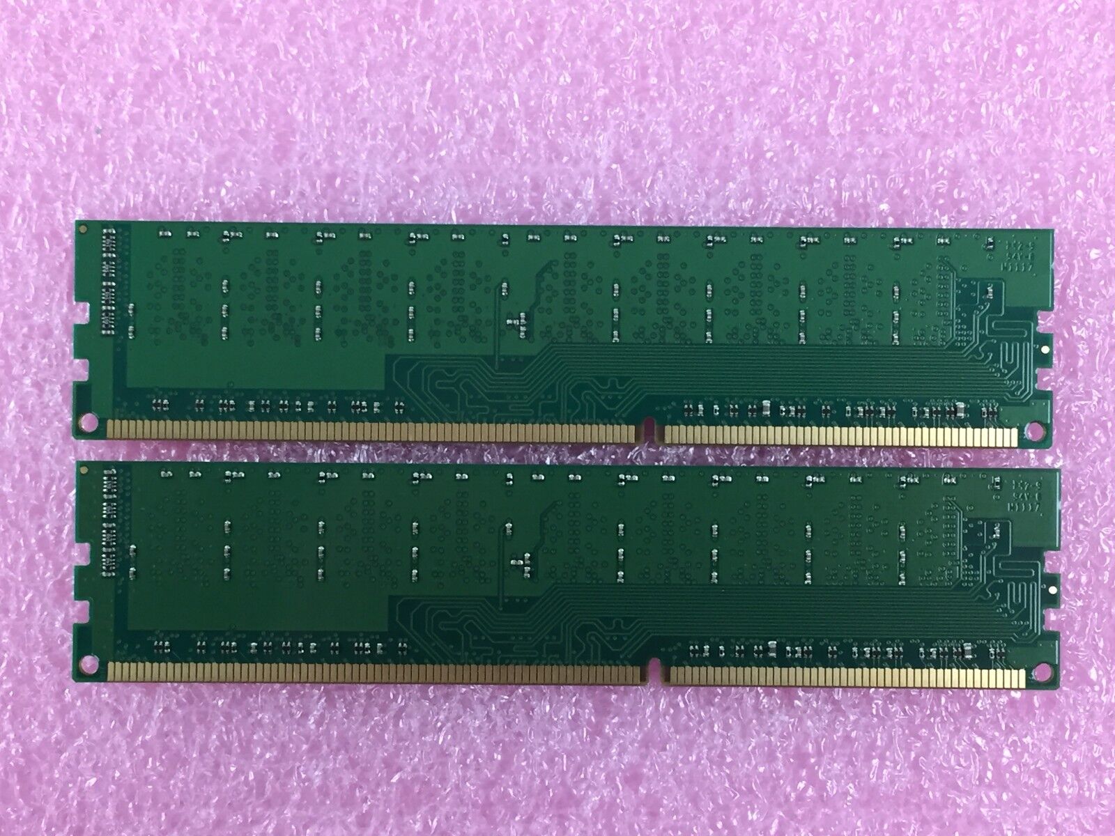 2GB Kit (2x 1GB) Kingston KVR1333D3E9S/1GI PC3-10600 DDR3 1333MHz