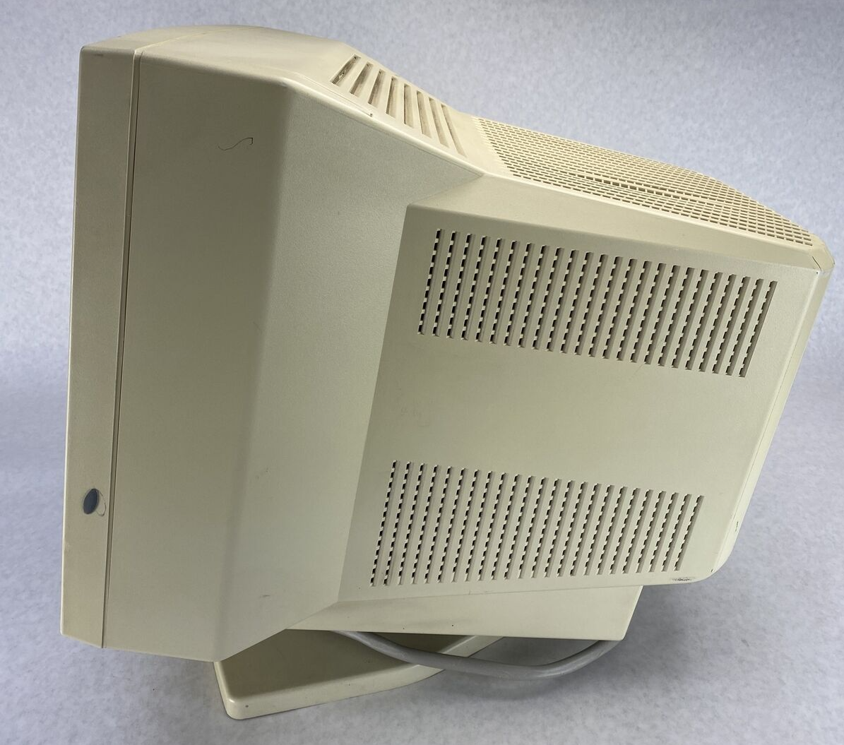 Dell D1025HT 17" VGA Ultrascan 1000 HS Series Trinitron Vintage Retro CRT Monito