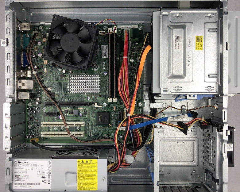 Dell Vostro 230 Slim Tower Pentium Dual Core E5400 2.70GHz 2GB RAM No HDD No OS