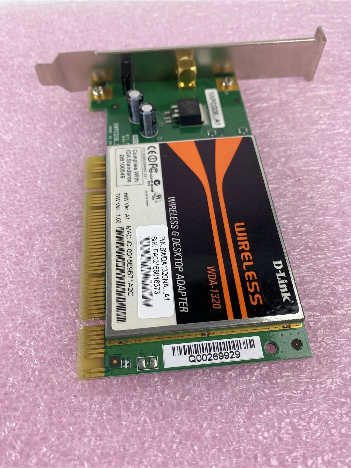 D-Link WDA-1320 Wireless G desktop adapter 54Mb/s RP-SMA PCI card