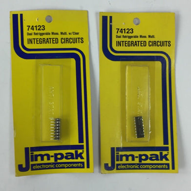 74123 Dual Retriggerable Mono Multi Integrated Circuits In Bubble Pack Lot of 2