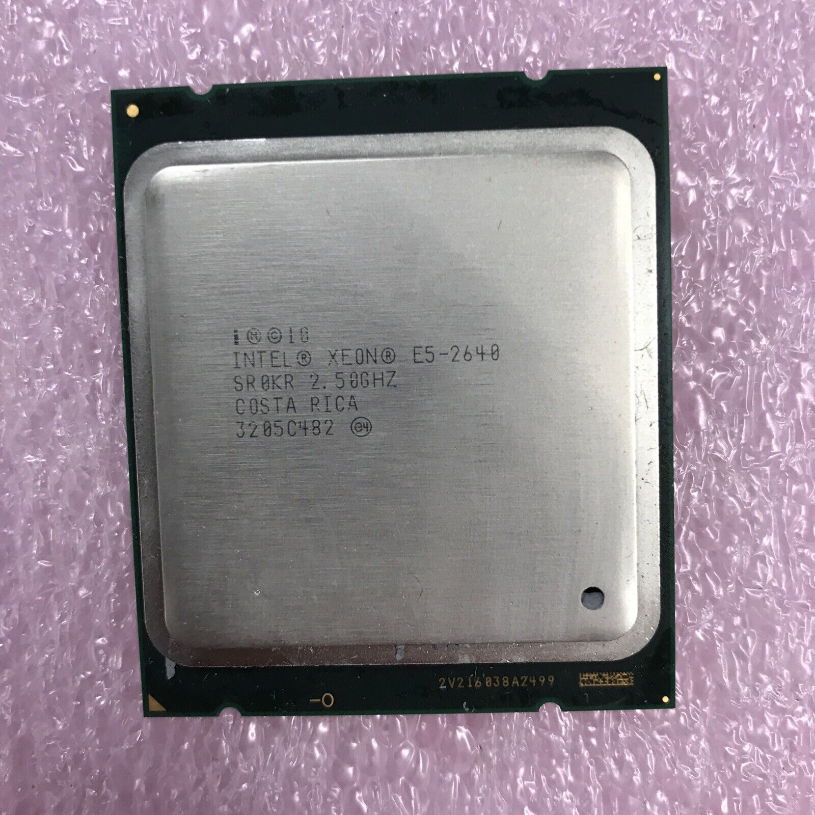(Lot of 2) Intel Xeon E5-2640 SR0KR 2.5GHz 3205C482