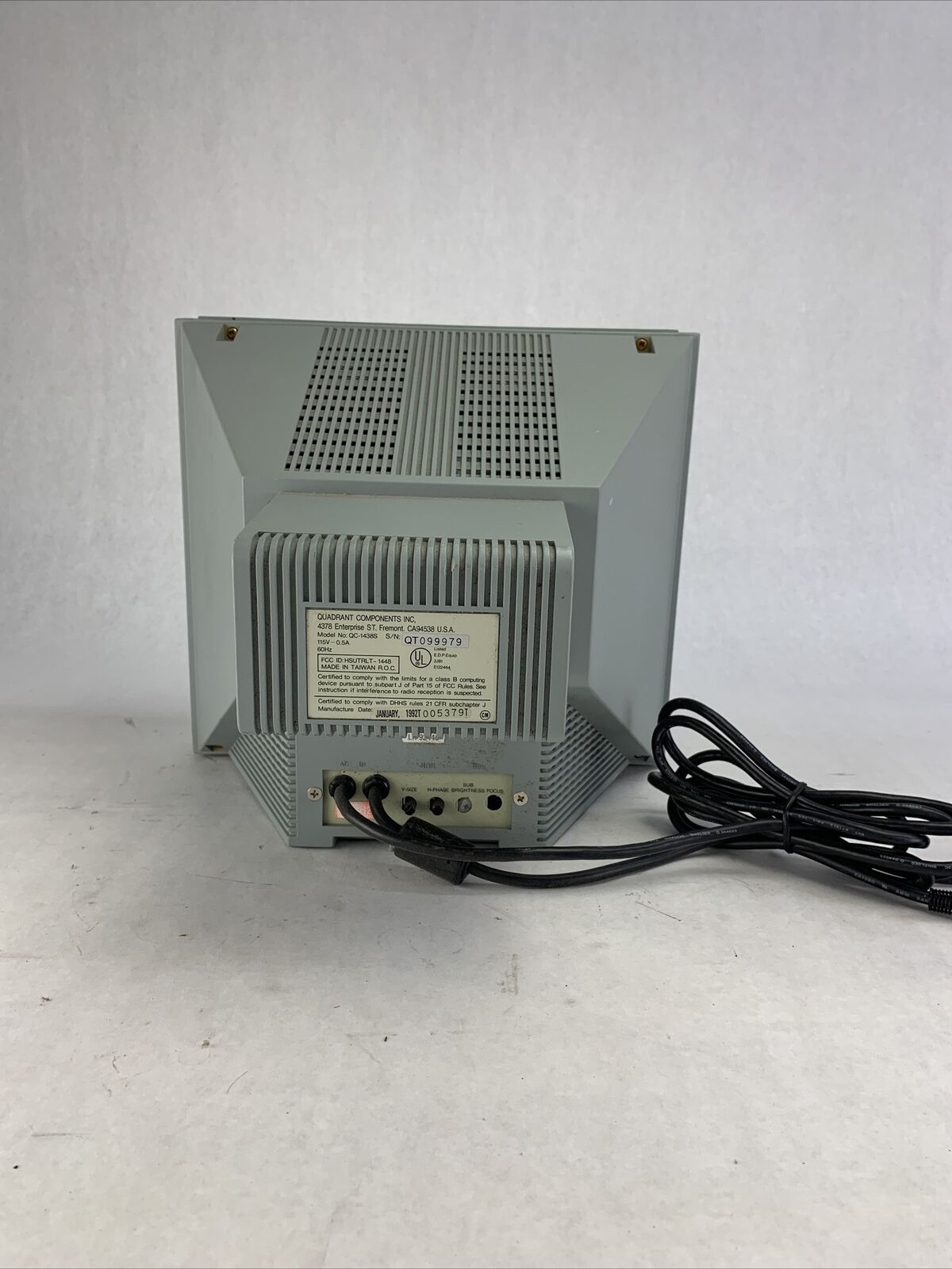 Quadrant Components QC-1438s CRT Display