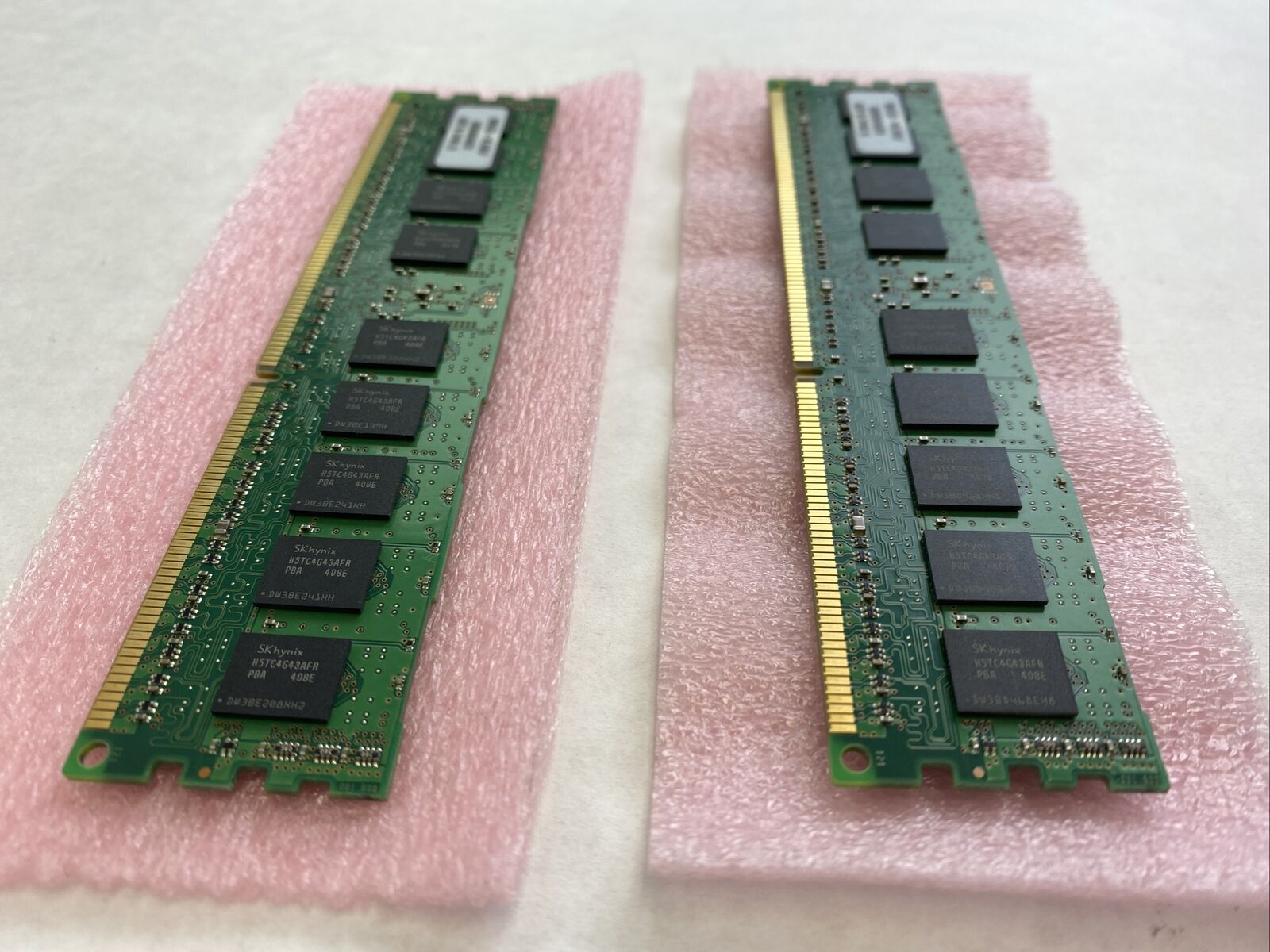 Kingston 8GB 1RX4 PC3L-12800R KCS-B200BS/8G BSMH1841498 Server Memory Lot of 2