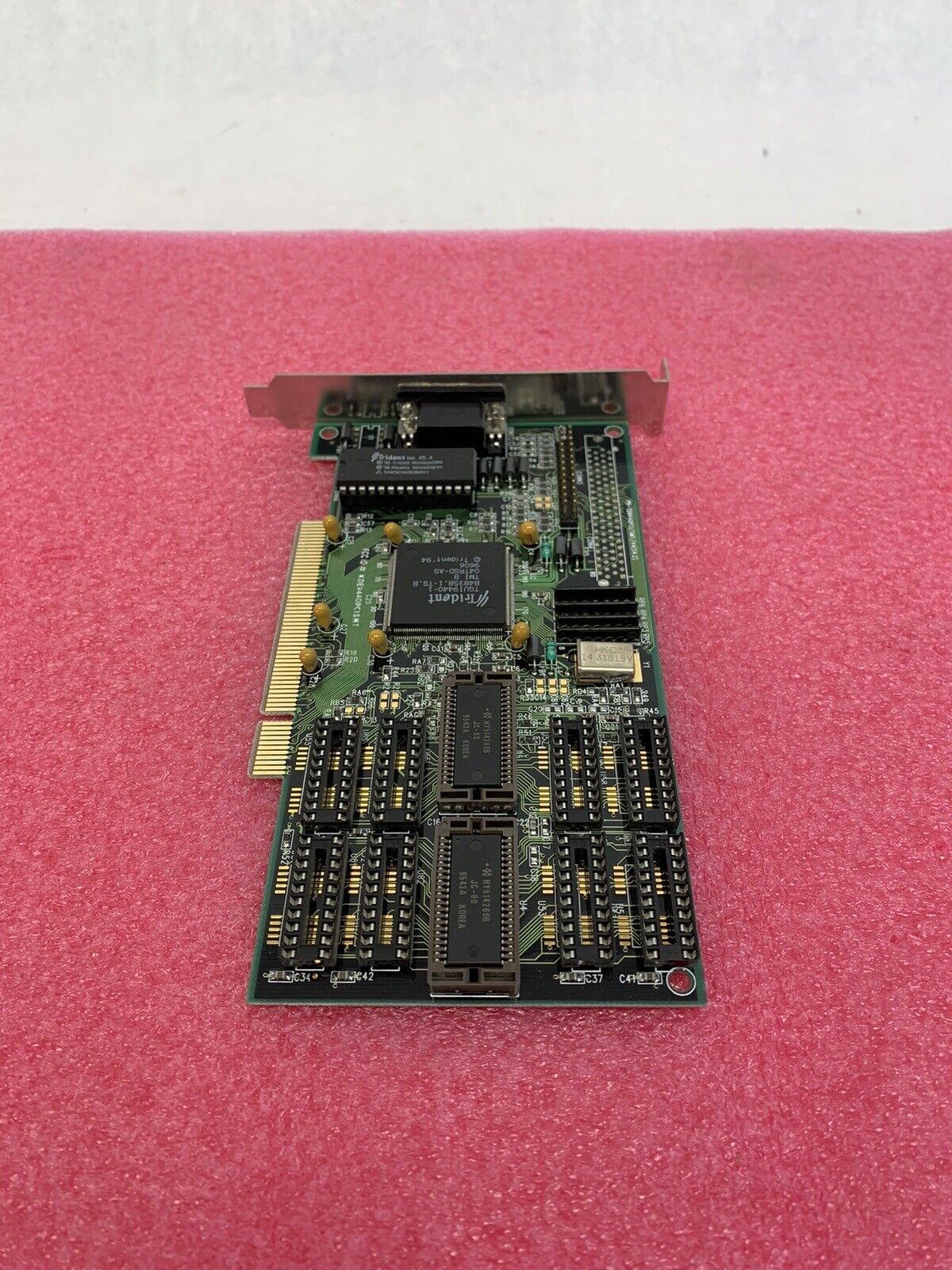 Trident TGUI9440-1 1MB PCI Video Card