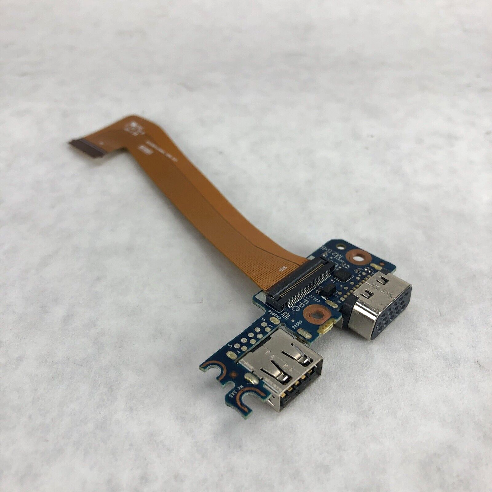 Genuine OEM HP EliteBook 850 G3 G4 USB and VGA Interface Board and Ribbon Cable