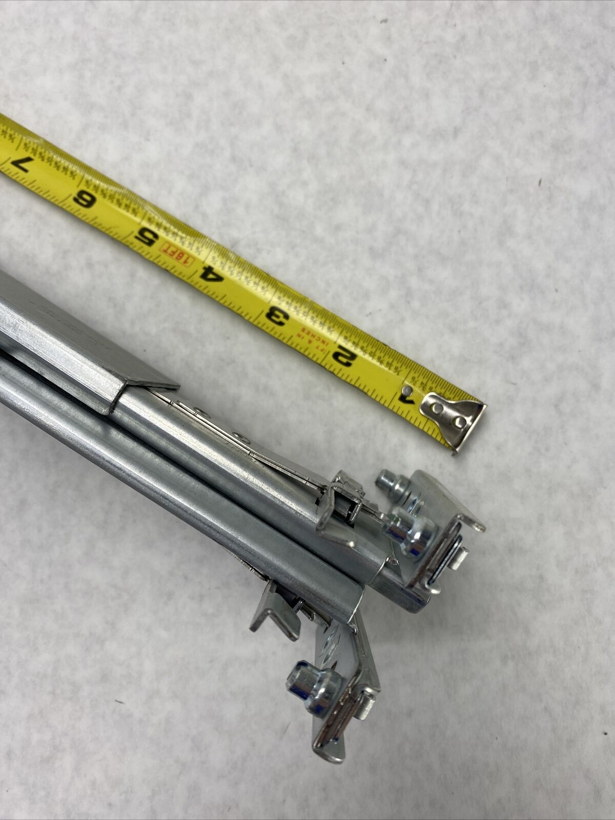 Lot( 2 ) Foxconn 487244-001 487250-001 487259-001 Rails 23 to 37 inches