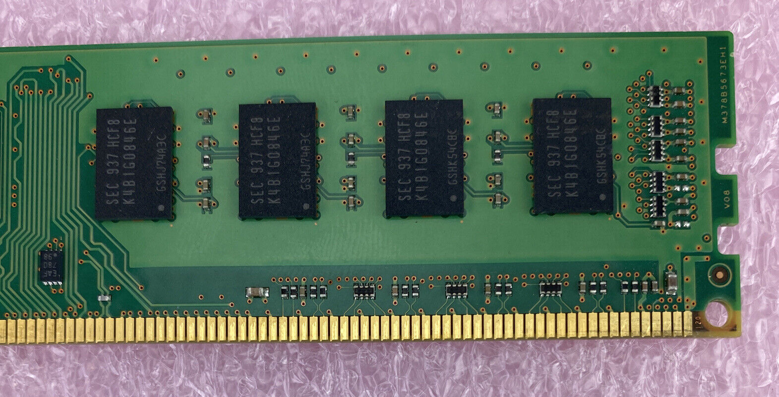 2GB Samsung M378B5673EH1-CF8 PC3-8500u 2Rx8 CL7 1066 MHz DDR3 1.5V Unbuffered