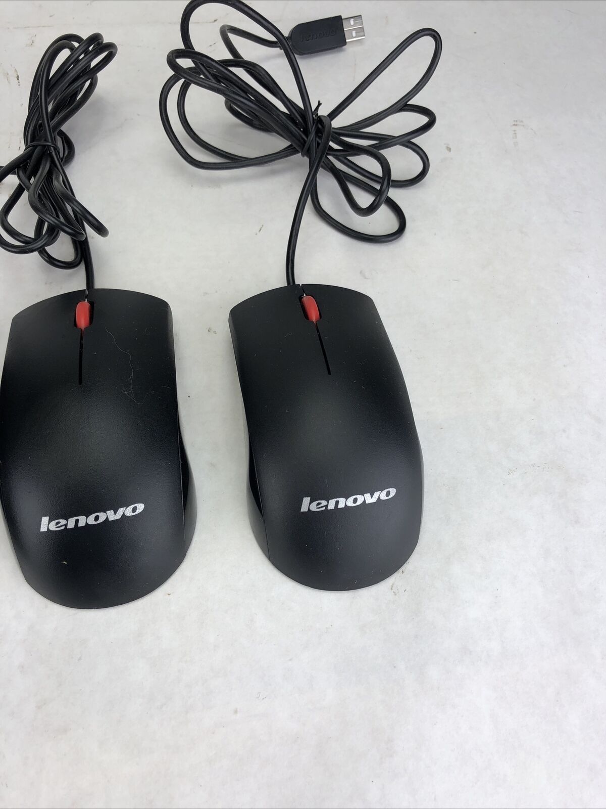 Lot of 4 Lenovo Model: MOEUUQA Black Wired USB Mouse