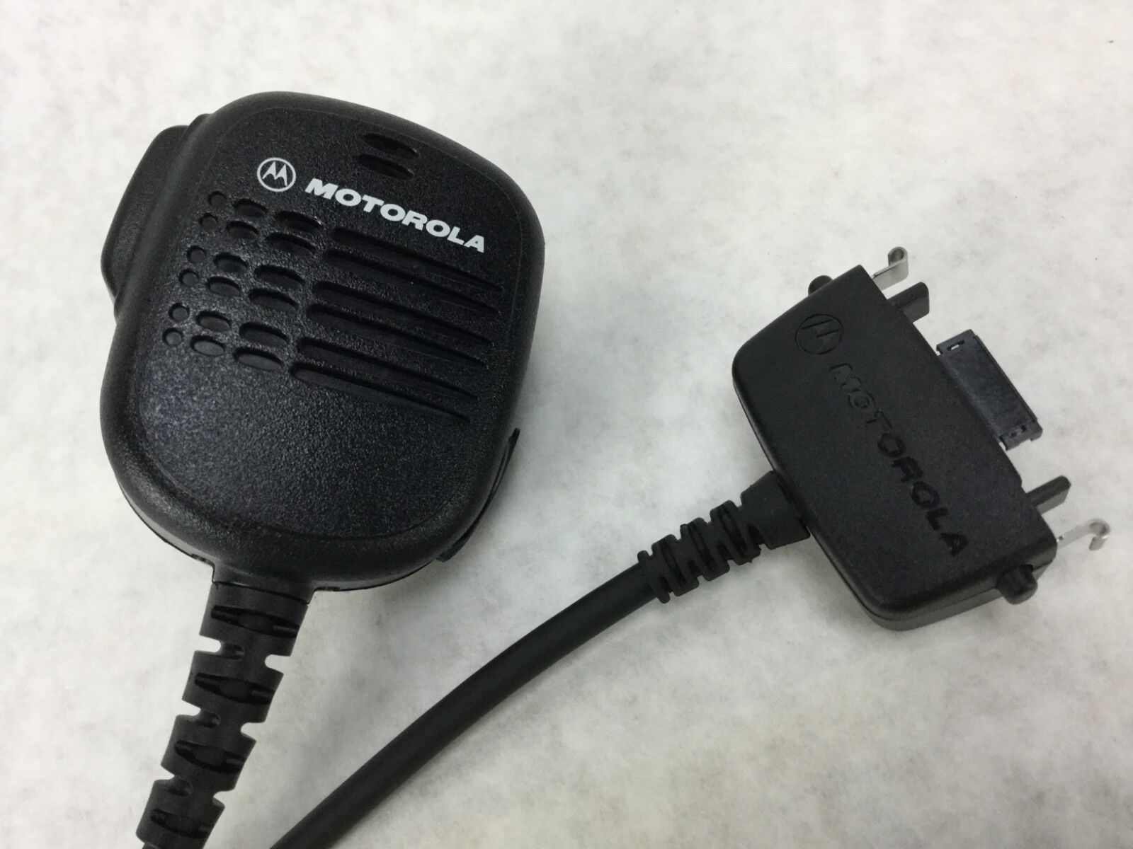 Genuine Motorola FLN2800B Push To Talk Microphone