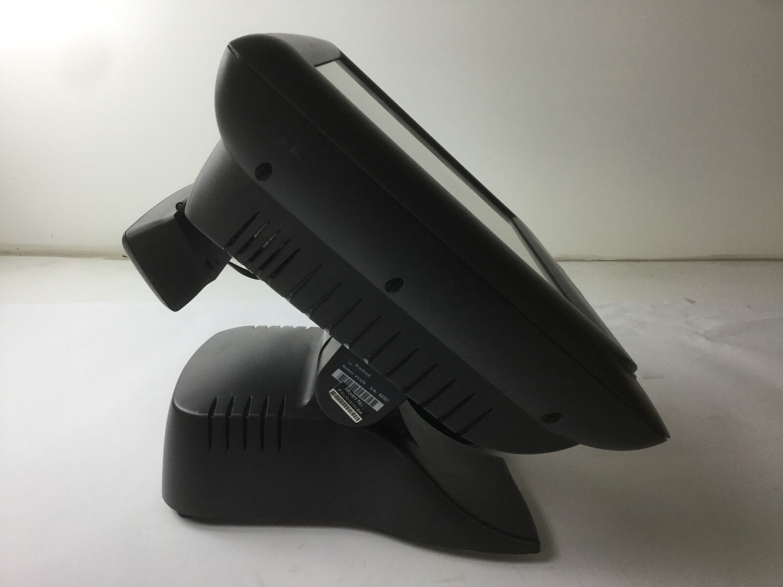Radiant POS Terminal Touch Screen Point of Sale System Series P1520