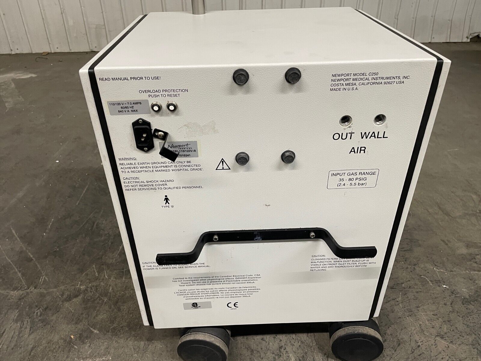 Newport Medical C250 Air Compressor C250-110/120V-R, 39.5 Hours, NMI
