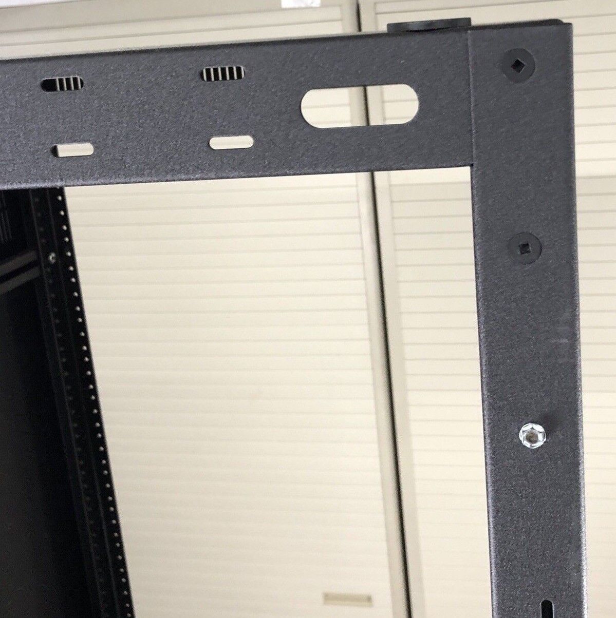 Middle Atlantic DWR Series Sectional Wall Server Rack Model A40-28CS