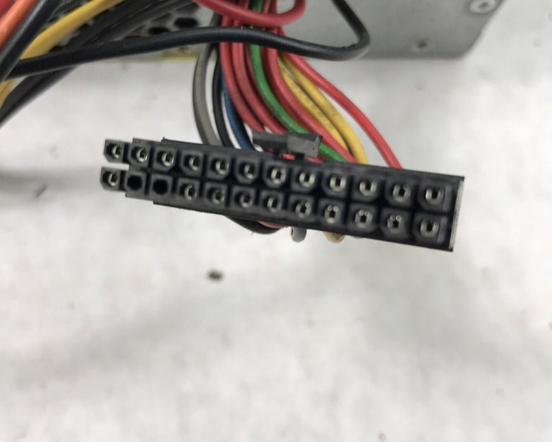 Dell RM112 235W 60Hz 240V 24-Pin 17A Switching Power Supply F235E-00