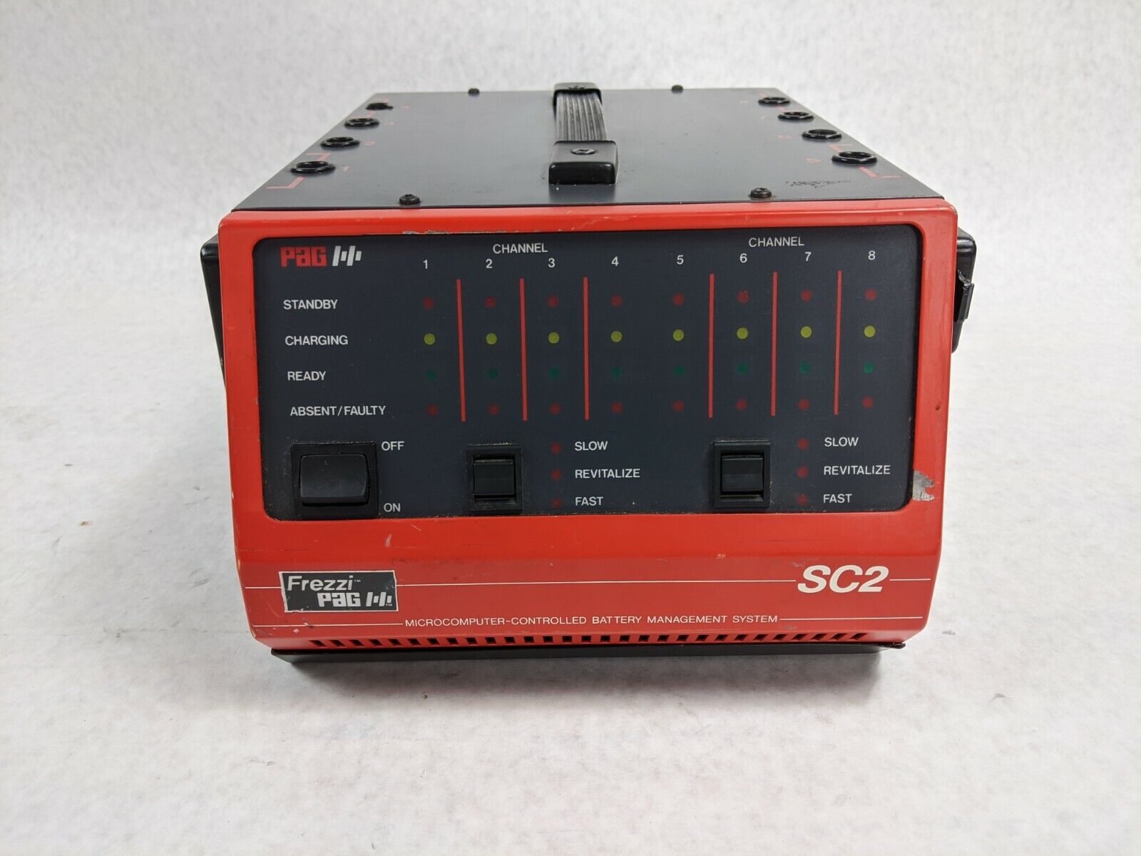 PAG SC2 Microcomputer-Controlled Battery Managment System Frezzi PAG 9704