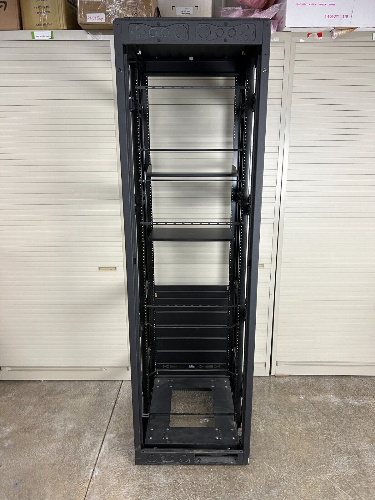 Middle Atlantic Products MRK-4026 Server Rack Cabinet 40U No Side Panels