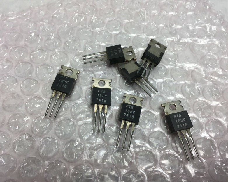 NOS  Fairchild  7818UC Positive Voltage Regulator  Lot of 7