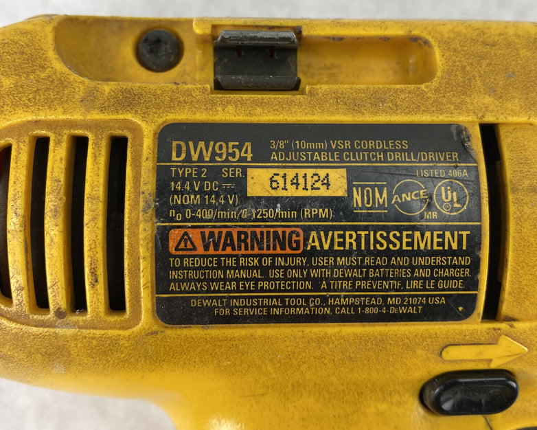 Dewalt DW954 14.4v 3/8" Cordless Adjustable Clutch Drill Driver + Charger + Case