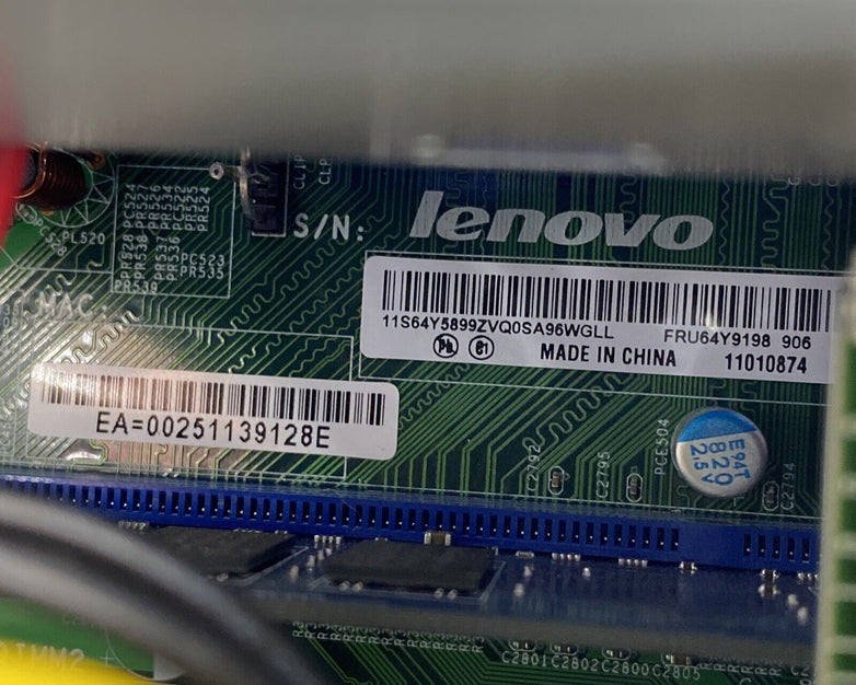 Lenovo ThinkCentre 7269C2U SFF Int Core 2 Duo E7400 2.80GHz 3GB RAM NO HDD NO OS