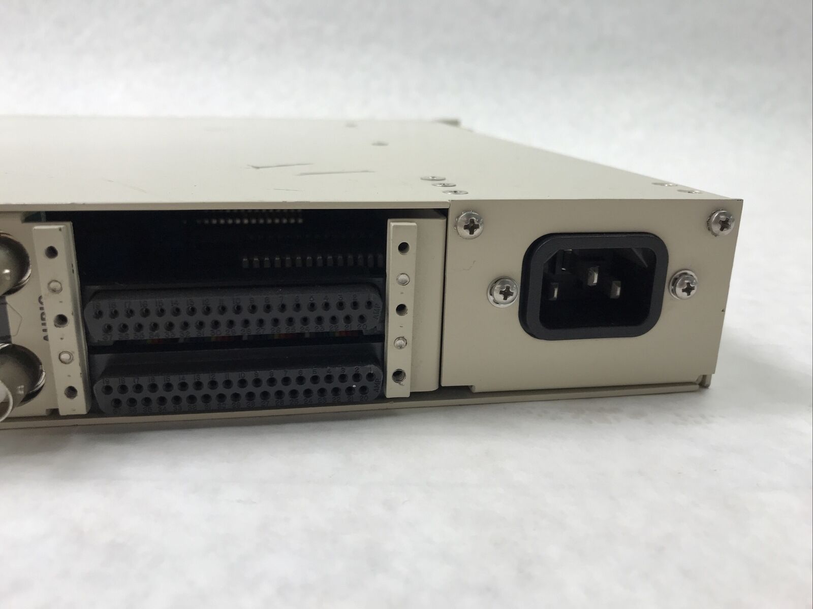 PESA Video/Audio Switcher 8x2 81905610078