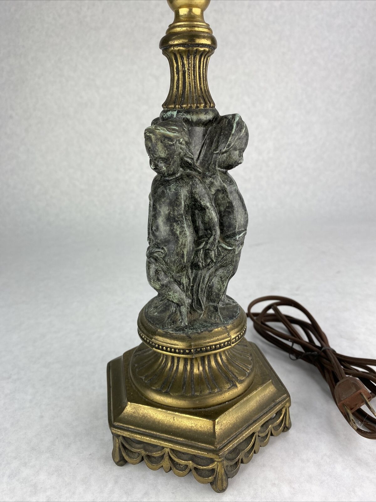 Vintage S. Weisbrod Lamp & Shade Co 250W 250V Tri Angel Statue Lamp
