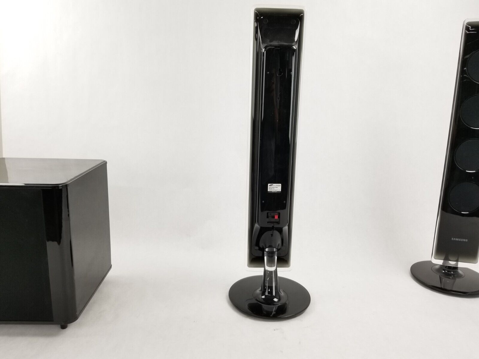 Samsung PS-WBD7200 Subwoofer and PS-FBD7200 Front Right and Left Speaker