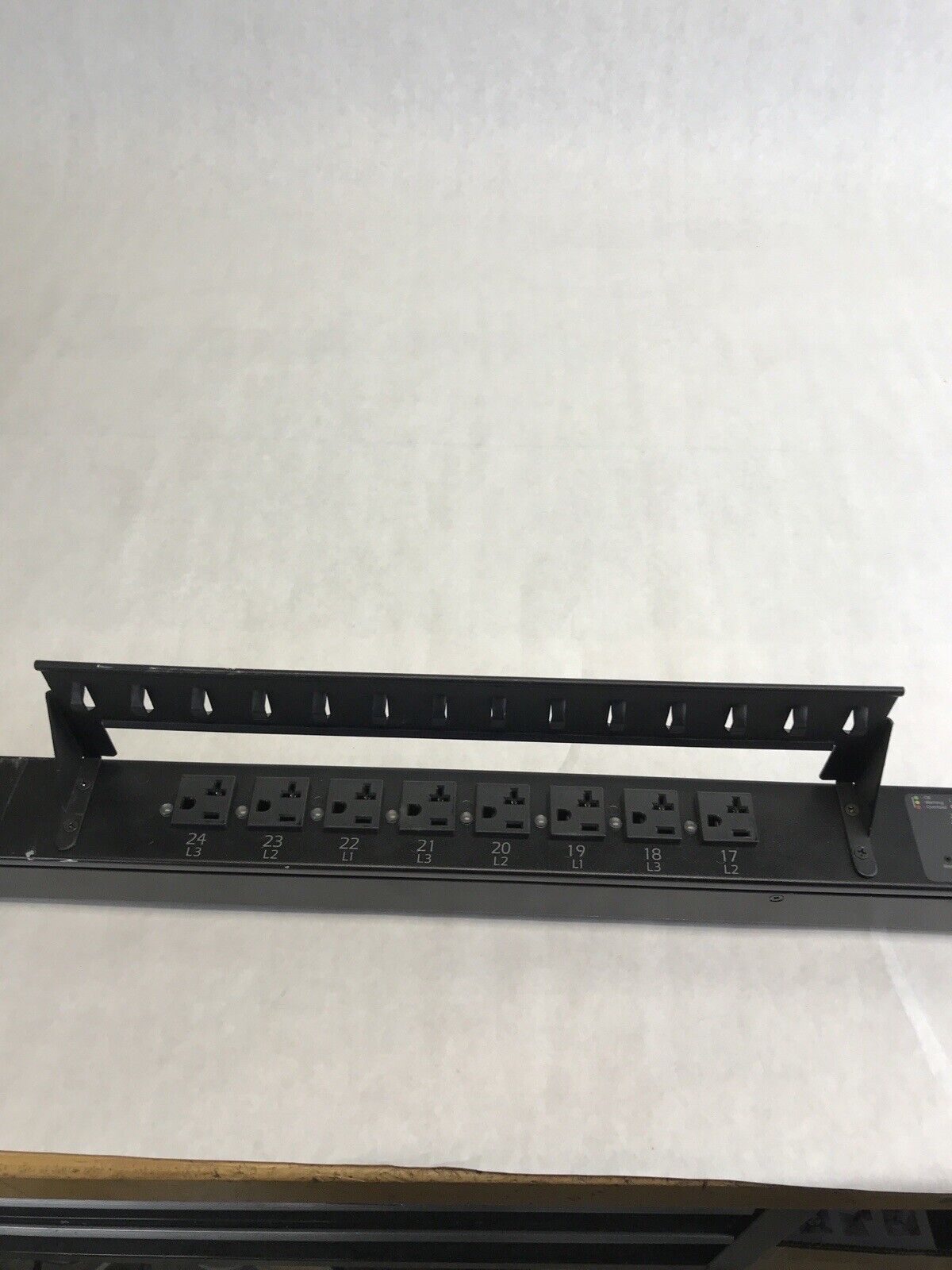 APC AP7990 Switched Rack PDU (Tested and Working)