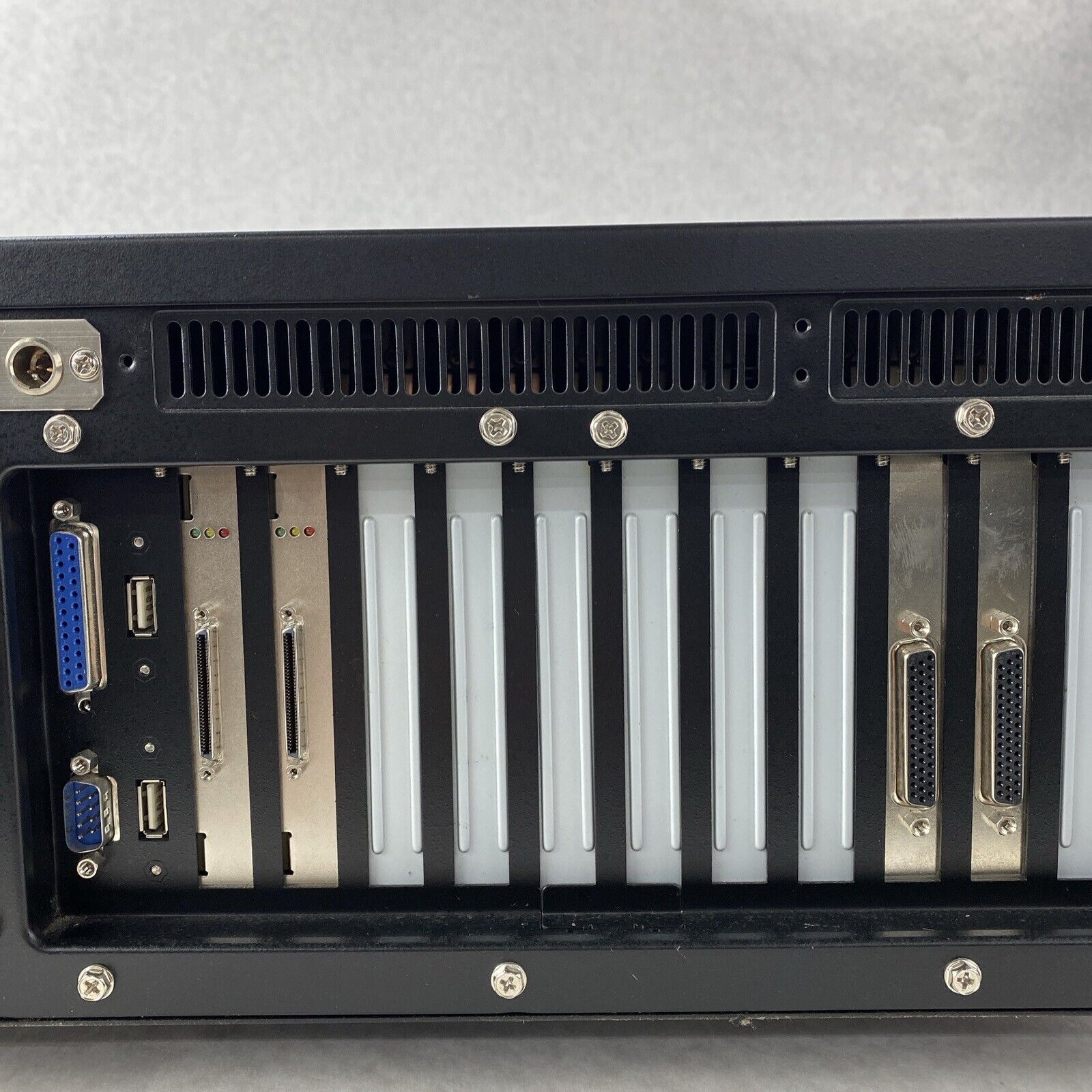 Harris 302050-32 H Class Controller Axiomtek AX6156ETB2F-L-R Industrial Chassis
