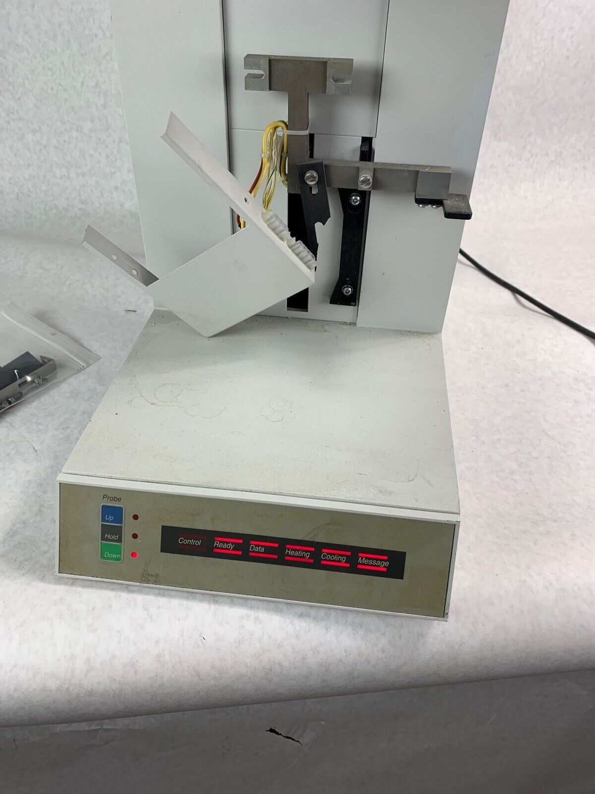 Perkin Elmer DMA 7e Dynamic Mechanical Analyzer Unable to Test N5390051
