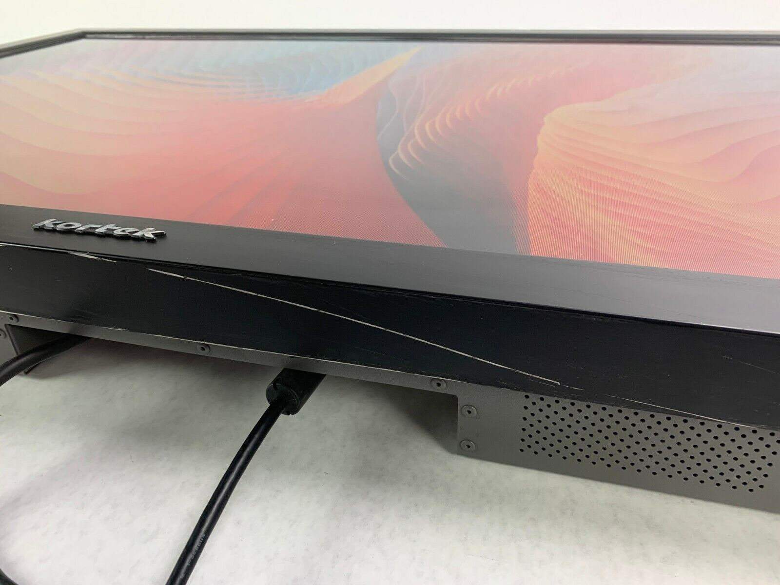 Kortek KT-LS46H2 46" TFT LCD VGA DVI Casino Gaming Monitor - Grade B