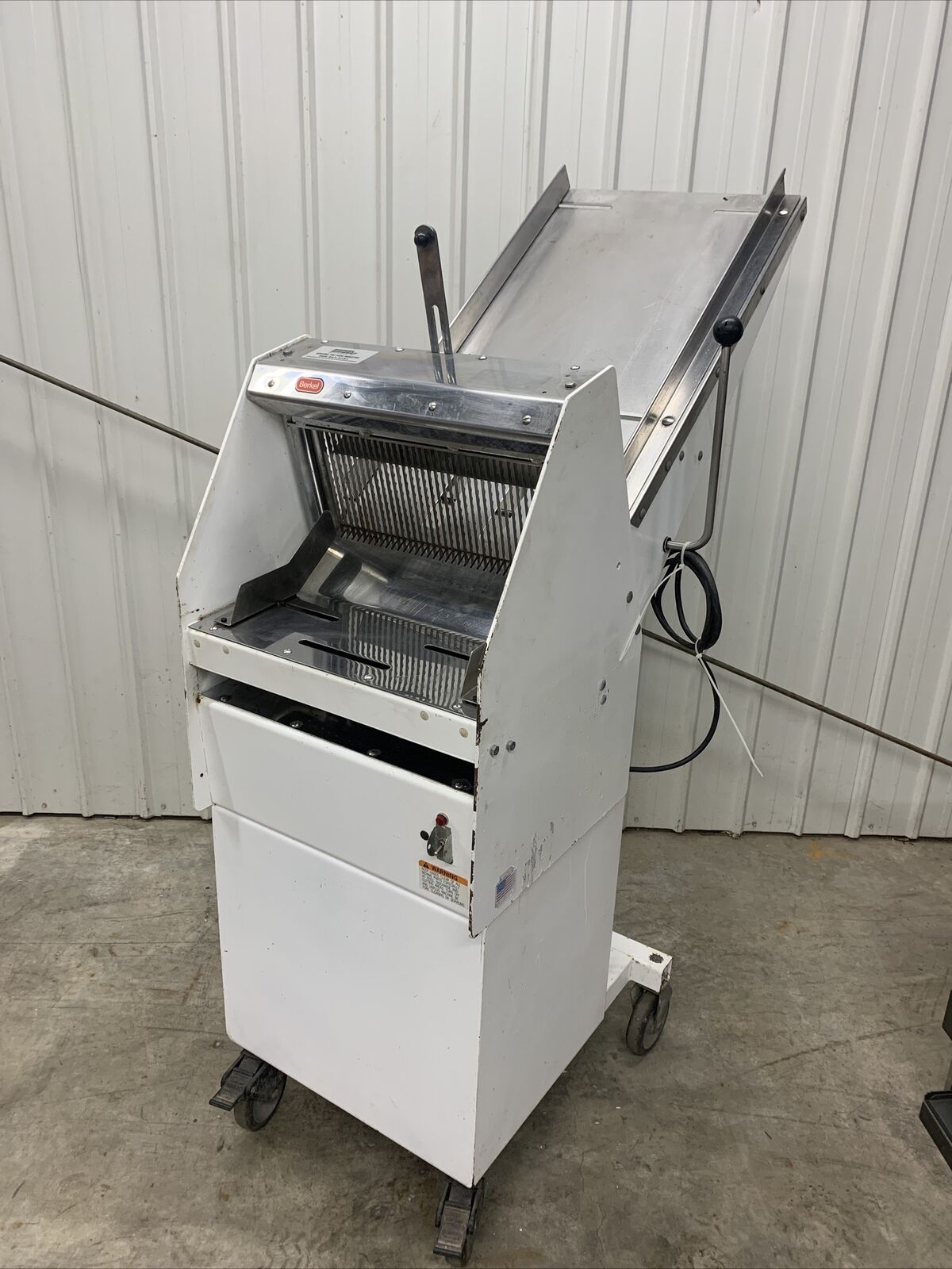 Berkel GMB 7/16" Commercial Bread Slicer with Stand