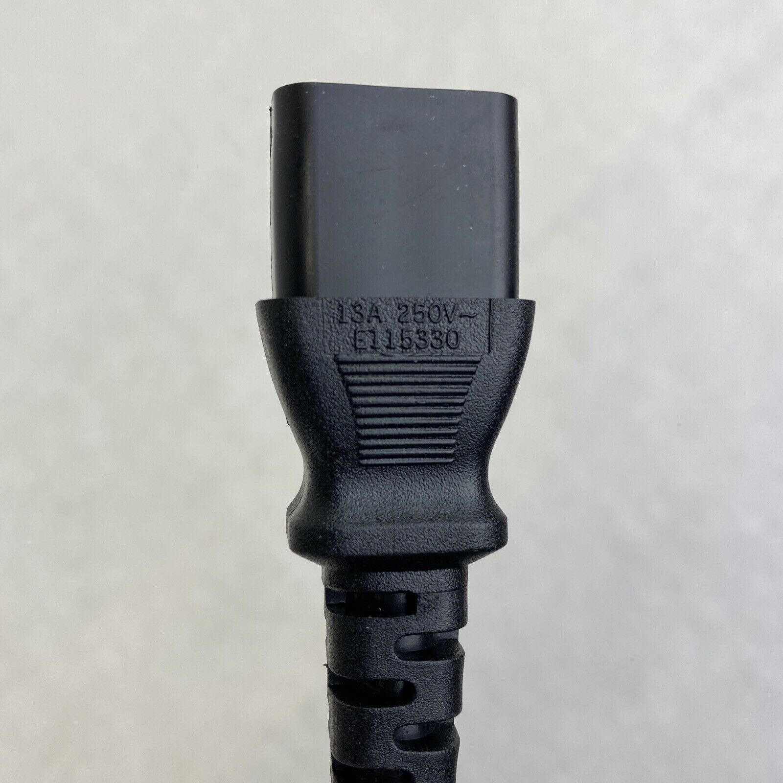 Well Shin 3ft power cord C13-C14 16AWG 13A 250V WS-002F to E115330 lot of 2